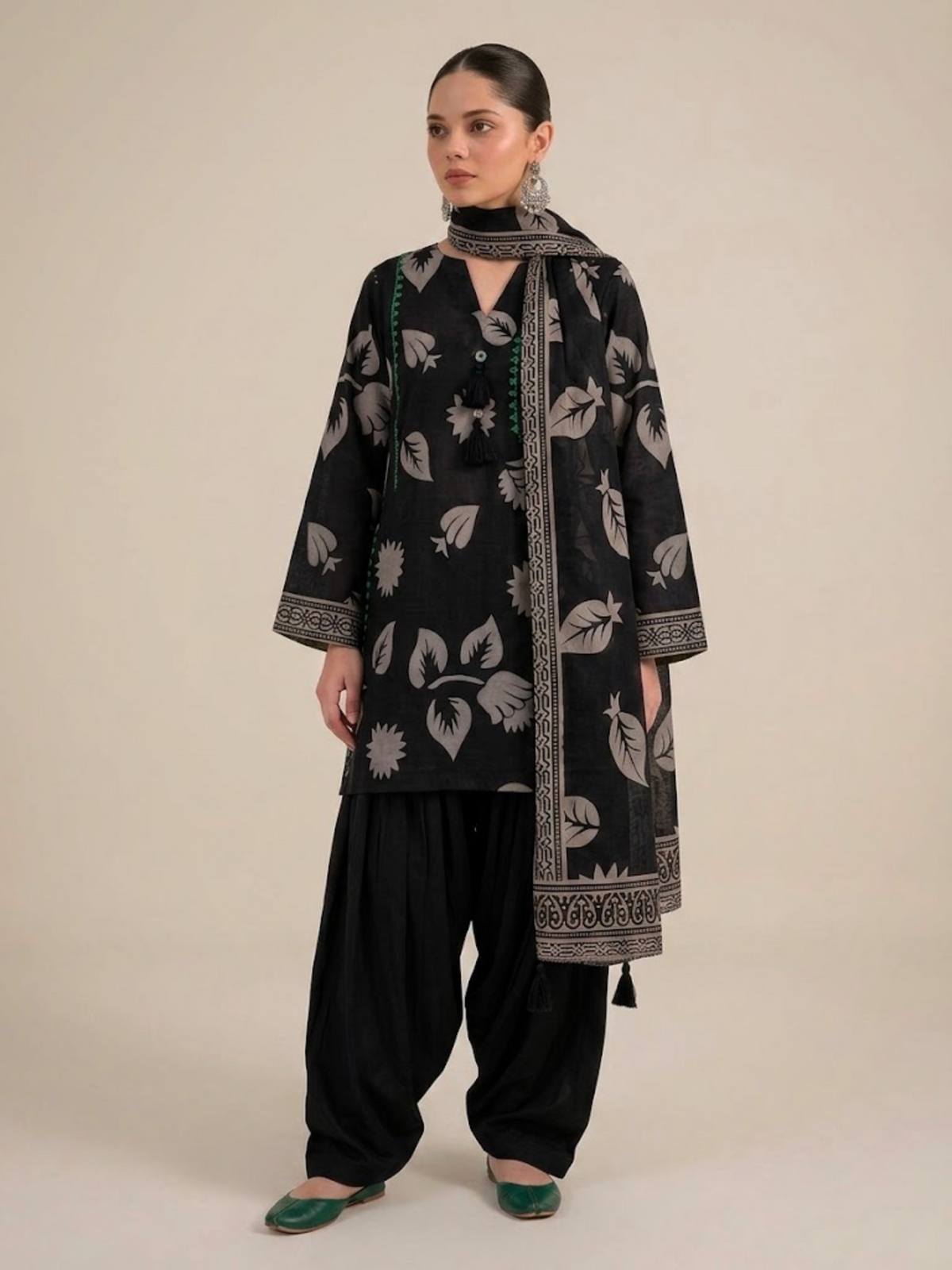 3pc lawn Unstitched - Kolari official